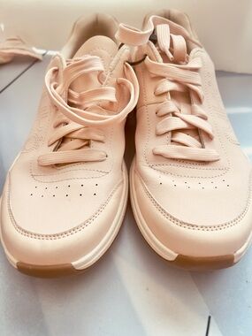 NWOT Ryka Courtside Women’s Blush Pink Casual Lace-Up Sneakers